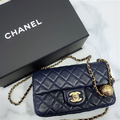 chanel mini flap bag金球|Chanel Mini Classic .